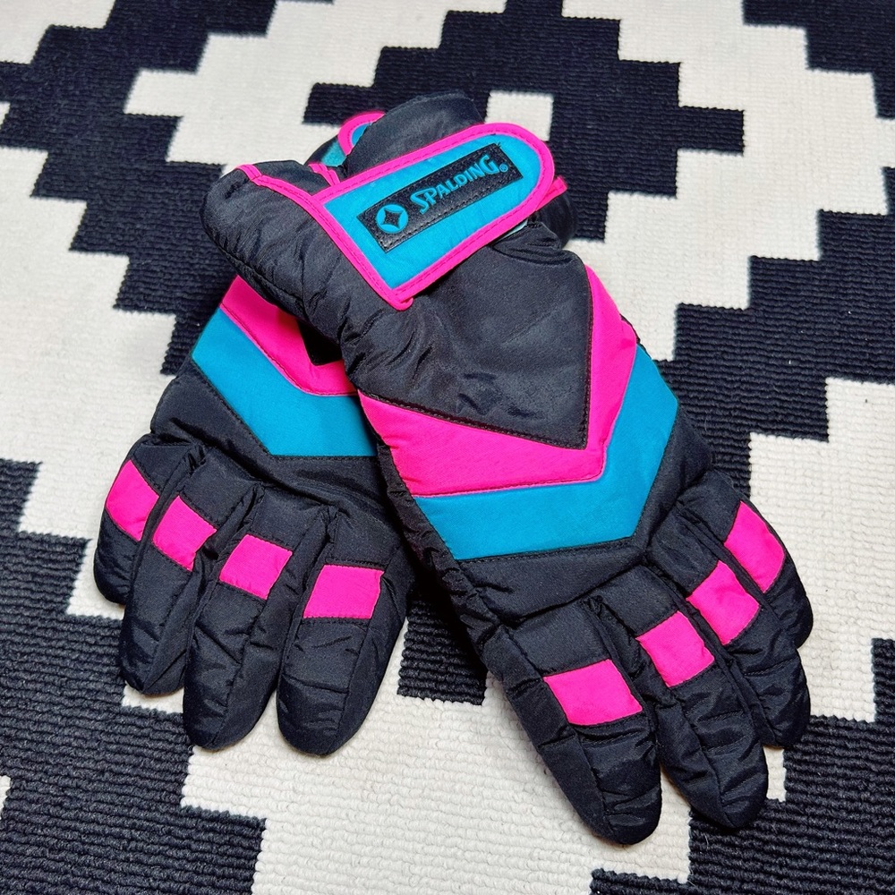 VINTAGE, SPALDING, kid’s gloves!!